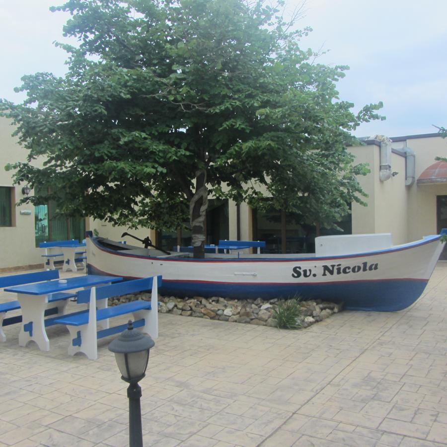 Hotel Sveti Nikola Sliven Exterior foto